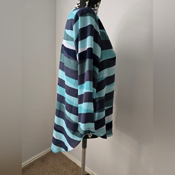 ANA striped blouse Size M - Picture 10 of 13